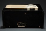 Deco Philco PT-35 Radio in Black Plaskon w/ Ivory Trim